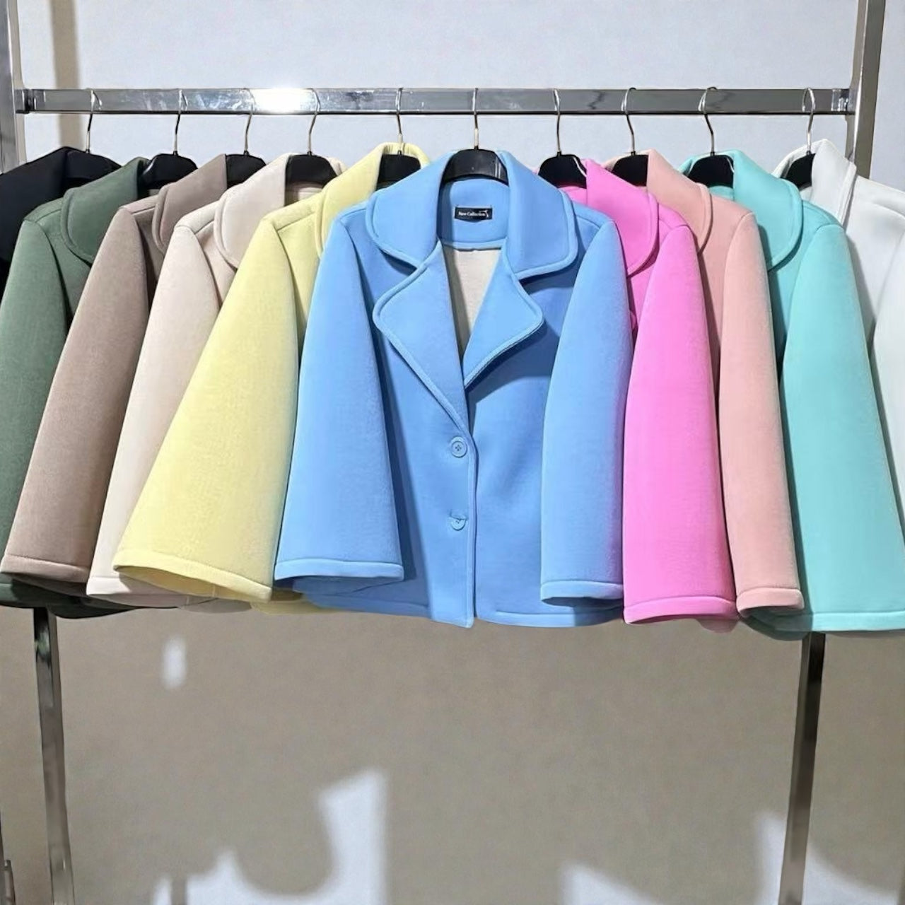 Chaqueta Aurora Corte Elegante Botonadura clásica